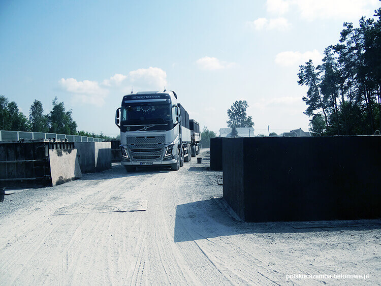 Transport szamb betonowych  w Opolu Lubelskim